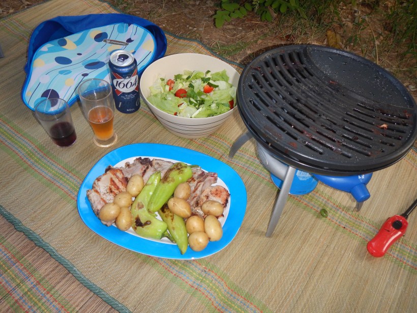 We loved this little BBQ. You washed it up after every use and packed it away in it's travel bag