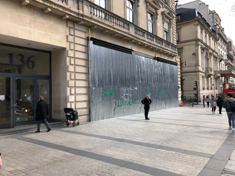 3007642E-1EA8-406B-A7D5-8ACF6E813932