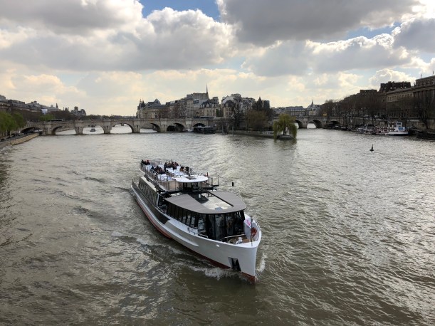 686DA663-A16E-4CBA-93A8-DA9F4D265F85