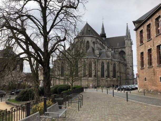 9CE7FEEA-1D89-4FB1-8598-A0323D2192F8