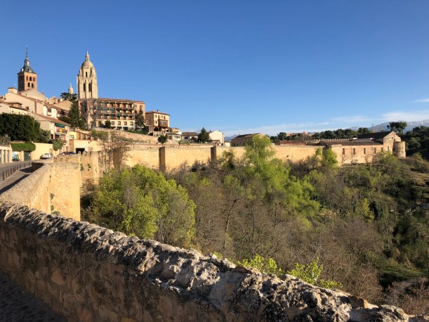 06812D03-4F0C-47C9-8E13-82E111B9582F