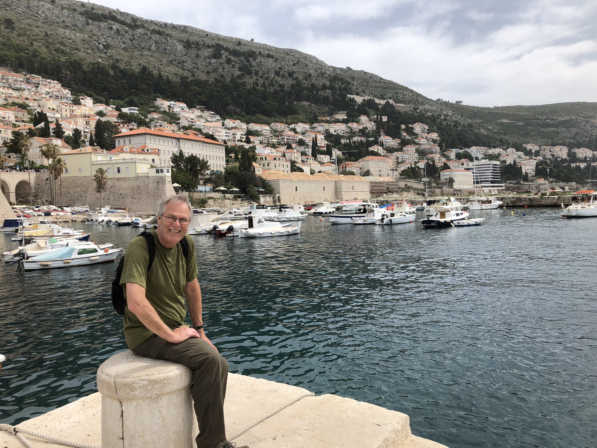 2BA5D293-29F2-40B0-962F-AFF37F8612B0