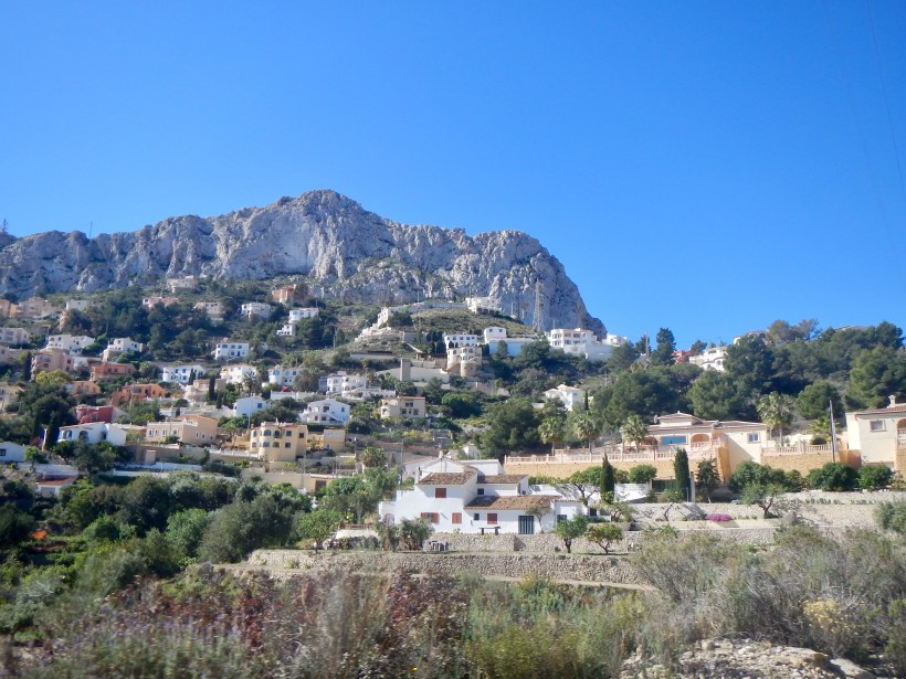 3DD25925-A7D5-411C-9D31-04A7BCB175C2