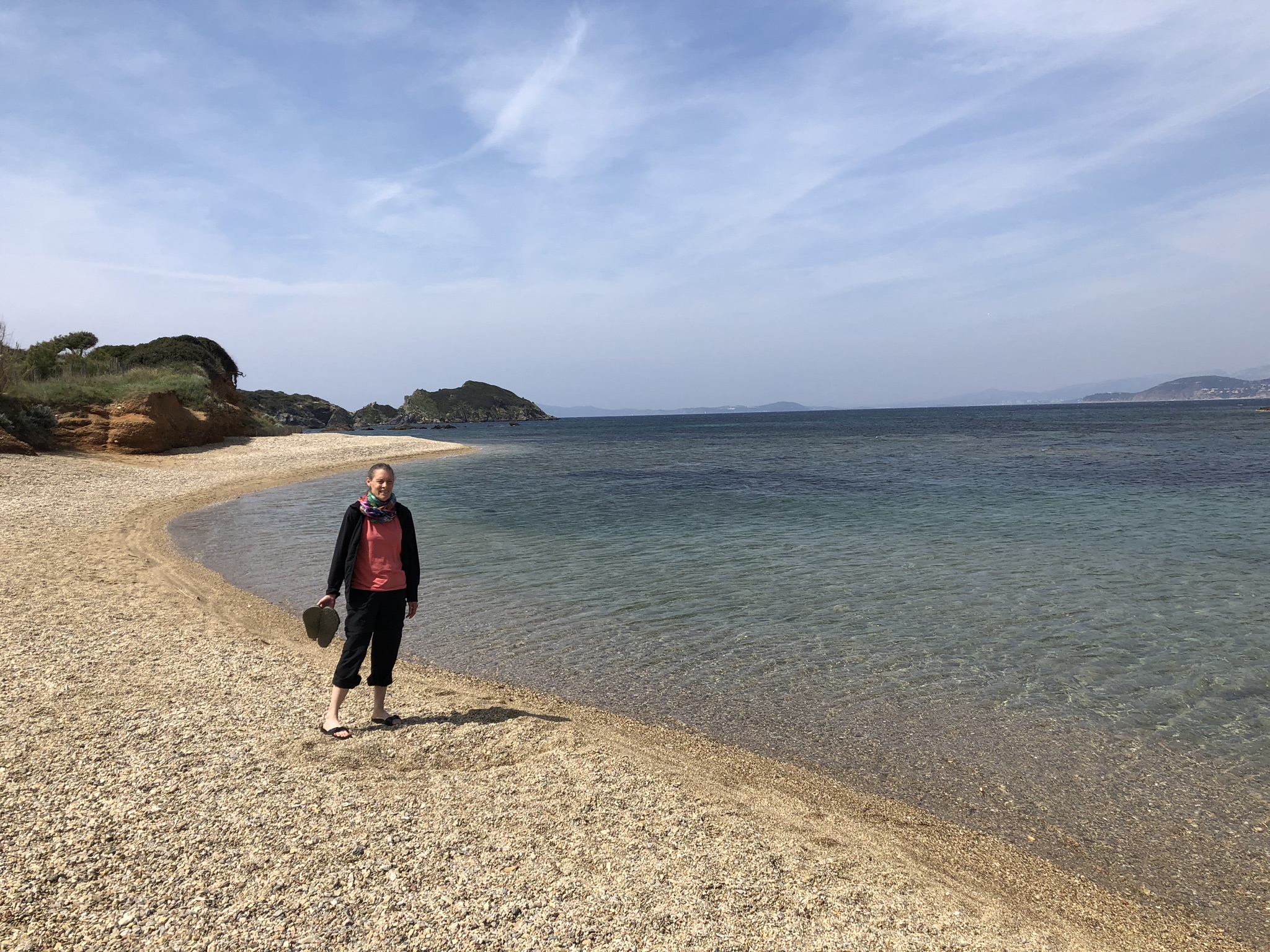 63C92A94-FF4A-46A3-B479-E53B1A665645