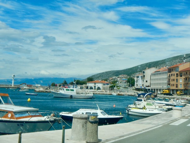 003D5C5B-C9FE-40AA-BFA0-C726584CB320