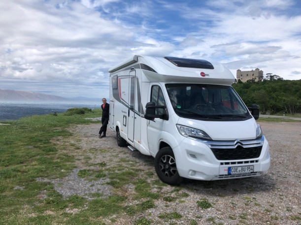 1367518B-DF94-4876-93E9-0684768505B4