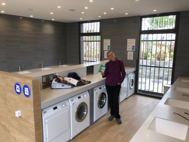 1478E828-6E7B-4219-AB1E-944A40DEAAA1