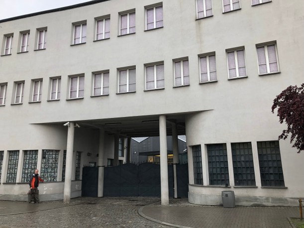 3A519C0B-12BE-4695-BBF2-33A8E439BFBB