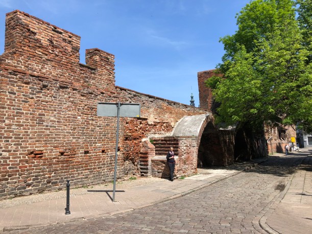 3CE427B8-DC06-4829-AF04-6BF1E3F8F20A