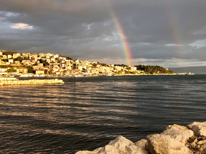 6C8C154B-4608-431C-930F-EDD6E5DE8735