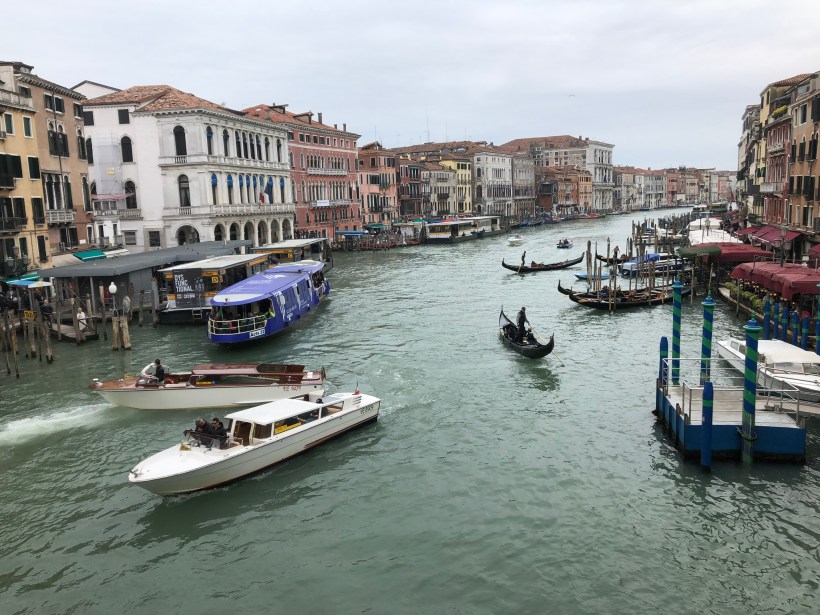 722C5516-C0EB-4326-8D31-4C9E1C75FE37