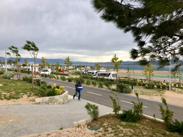 738001F5-94D4-44EE-8E96-E8FB7DFD41C8