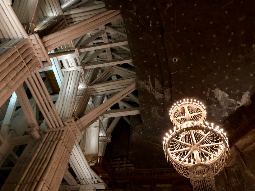 8125A533-3BB7-48EF-9DB0-F82B44269CCA