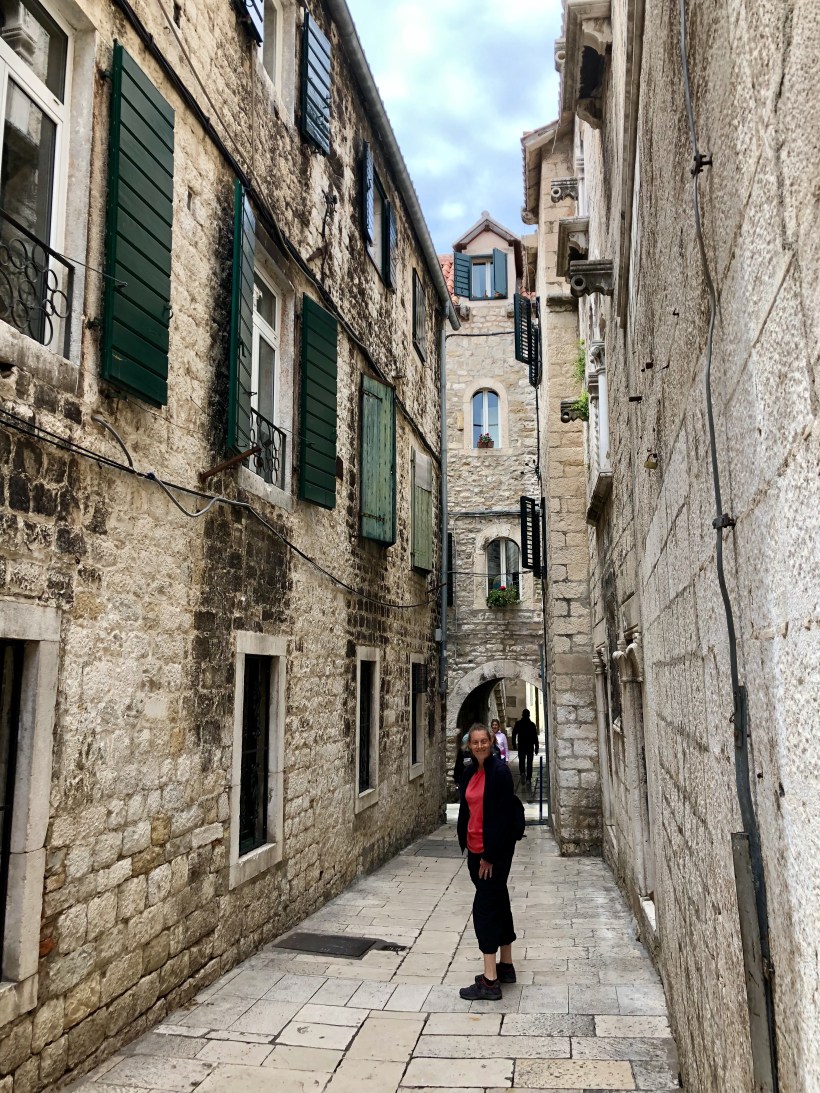 9222395C-31C0-4548-A153-DF930B045678