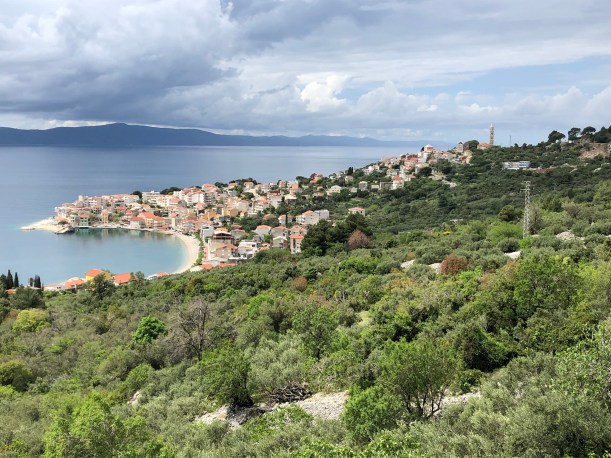 A0066023-CD7F-4530-9C8B-28837C946D3F