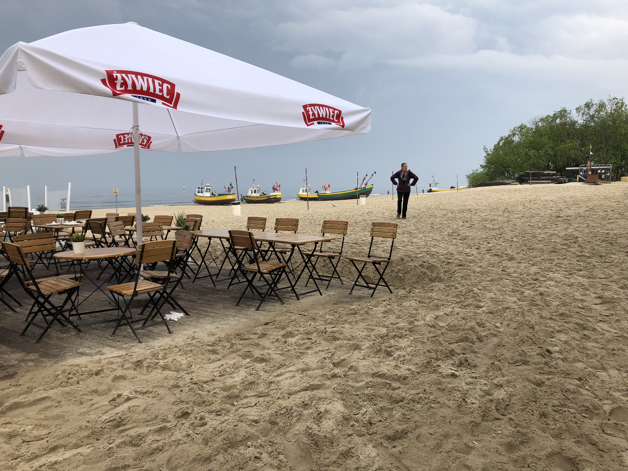 A3F8A895-3E24-4165-A985-9E3CD5418B15