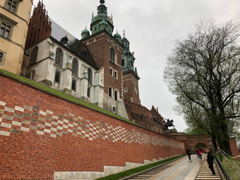 AA807712-E7DD-4883-8C92-F8F439498A69