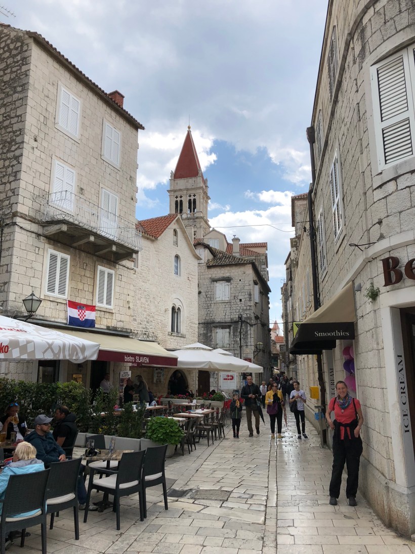 B2712557-4B87-4EED-A9FA-806538C0F270